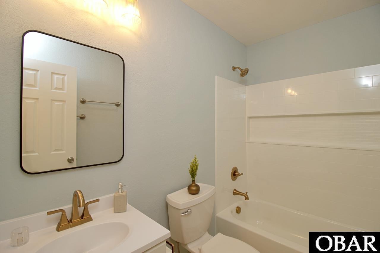 506 Harbour View Drive, Kill Devil Hills, NC 27949, 3 Bedrooms Bedrooms, ,2 BathroomsBathrooms,Residential,For sale,Harbour View Drive,127645