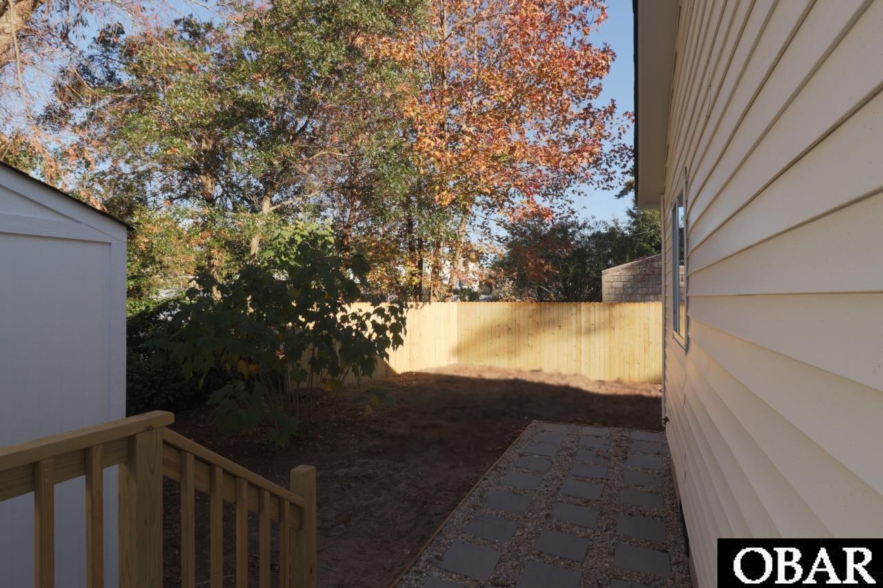 506 Harbour View Drive, Kill Devil Hills, NC 27949, 3 Bedrooms Bedrooms, ,2 BathroomsBathrooms,Residential,For sale,Harbour View Drive,127645