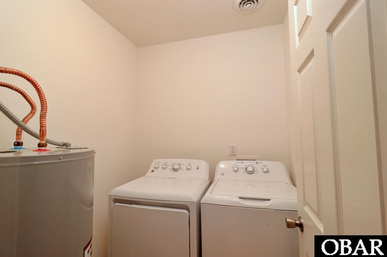 506 Harbour View Drive, Kill Devil Hills, NC 27949, 3 Bedrooms Bedrooms, ,2 BathroomsBathrooms,Residential,For sale,Harbour View Drive,127645