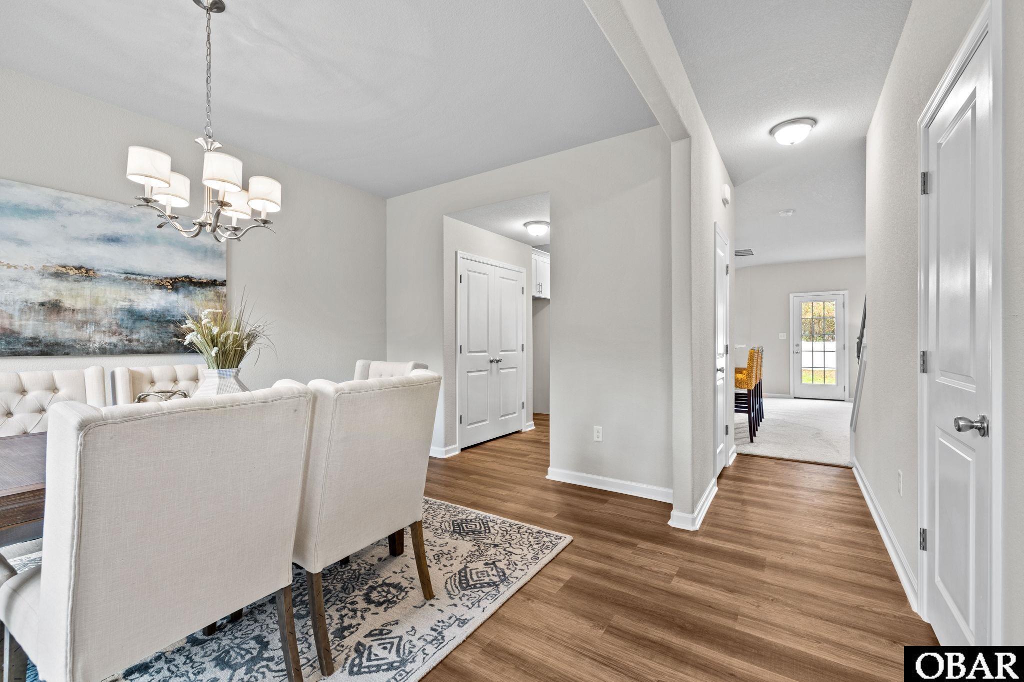 LIVING AREAS