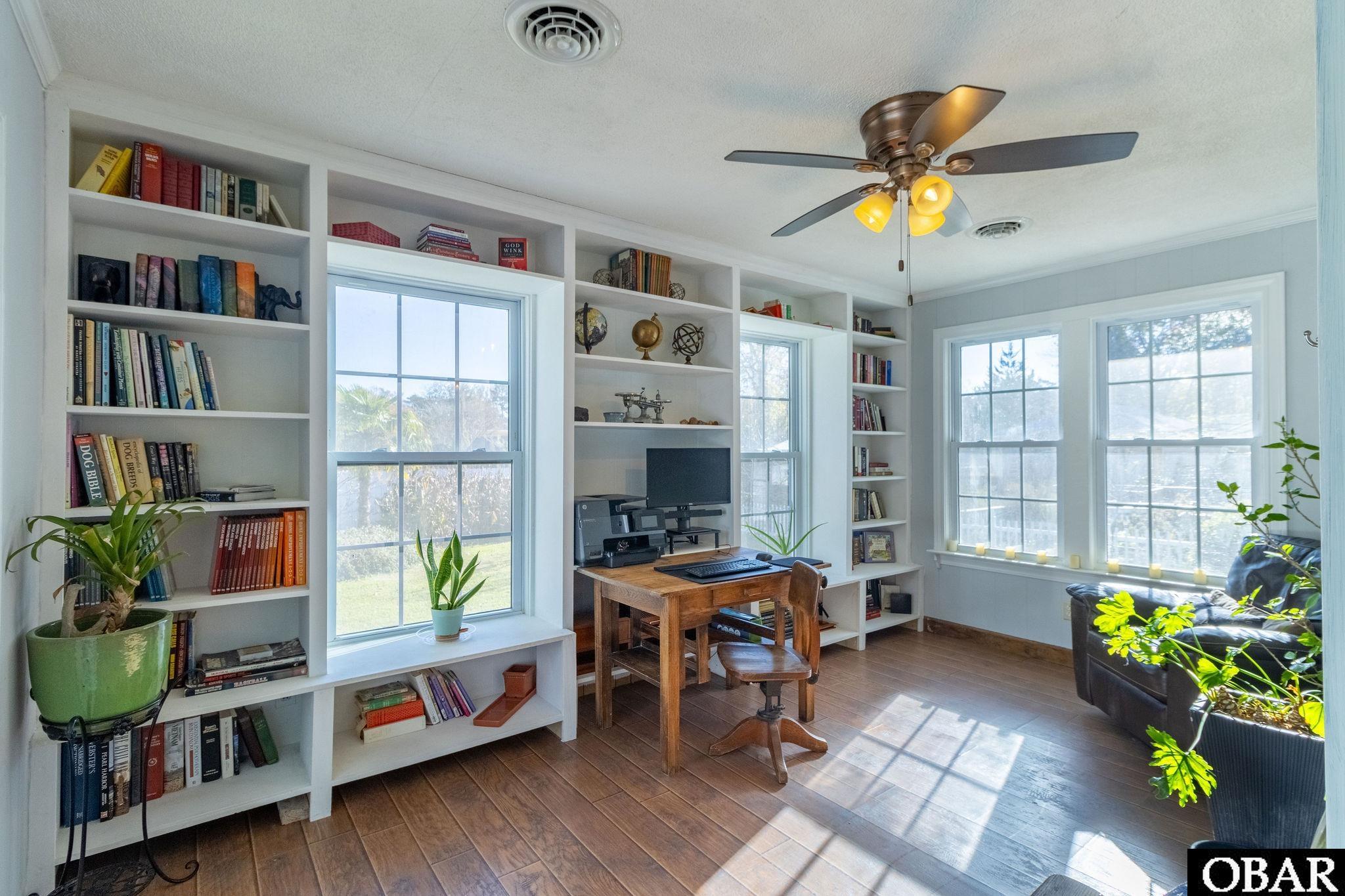 953 First Street, Manteo, NC 27954, 3 Bedrooms Bedrooms, ,2 BathroomsBathrooms,Residential,For sale,First Street,127648