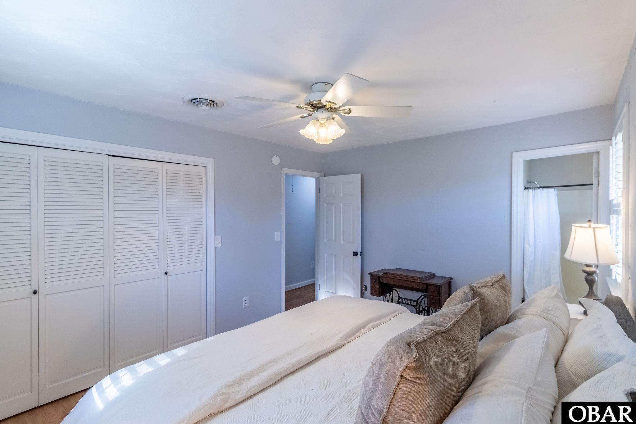 953 First Street, Manteo, NC 27954, 3 Bedrooms Bedrooms, ,2 BathroomsBathrooms,Residential,For sale,First Street,127648
