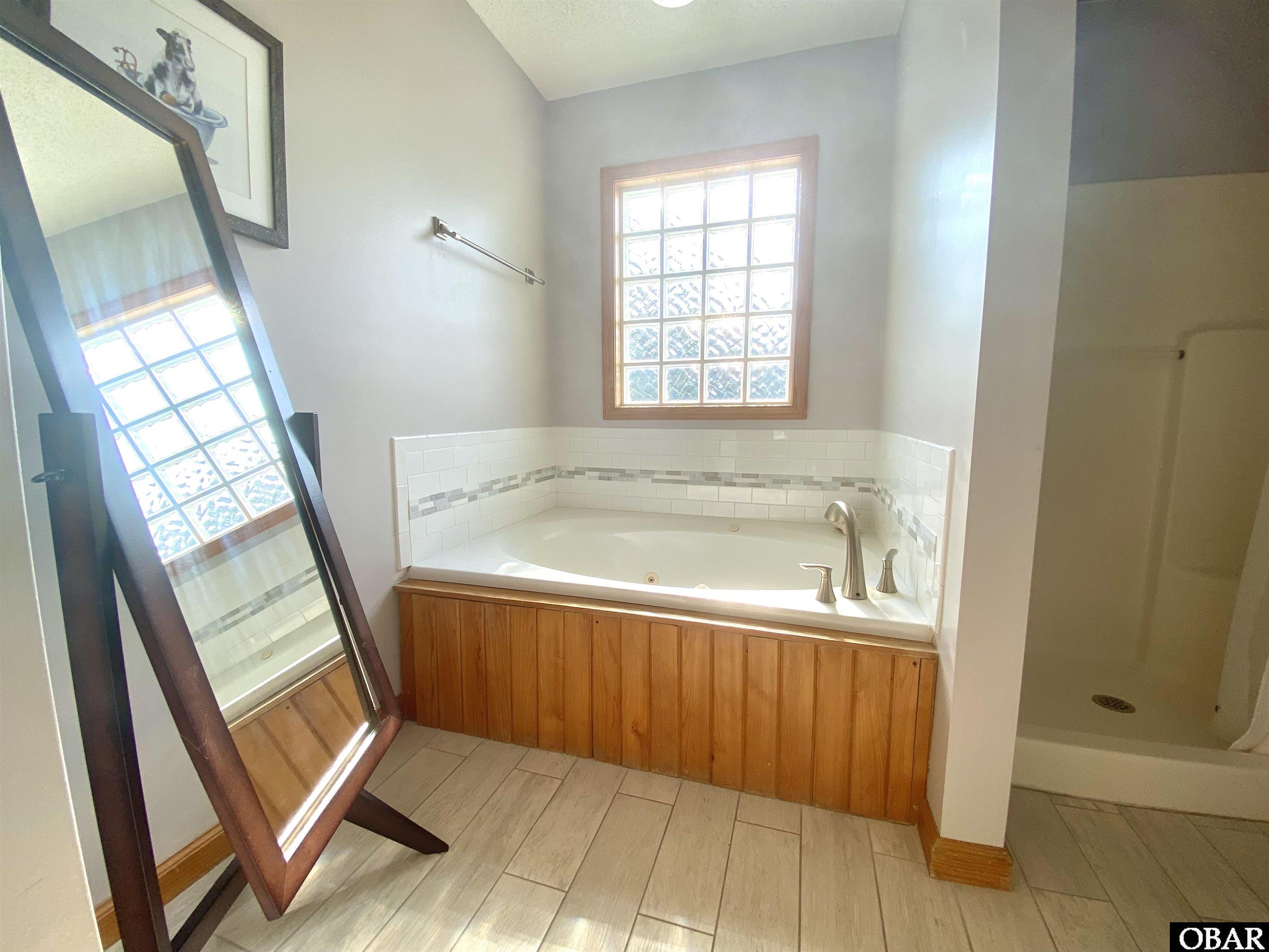 1270 Fourwinds Court, Corolla, NC 27927, 6 Bedrooms Bedrooms, ,4 BathroomsBathrooms,Residential,For sale,Fourwinds Court,127650