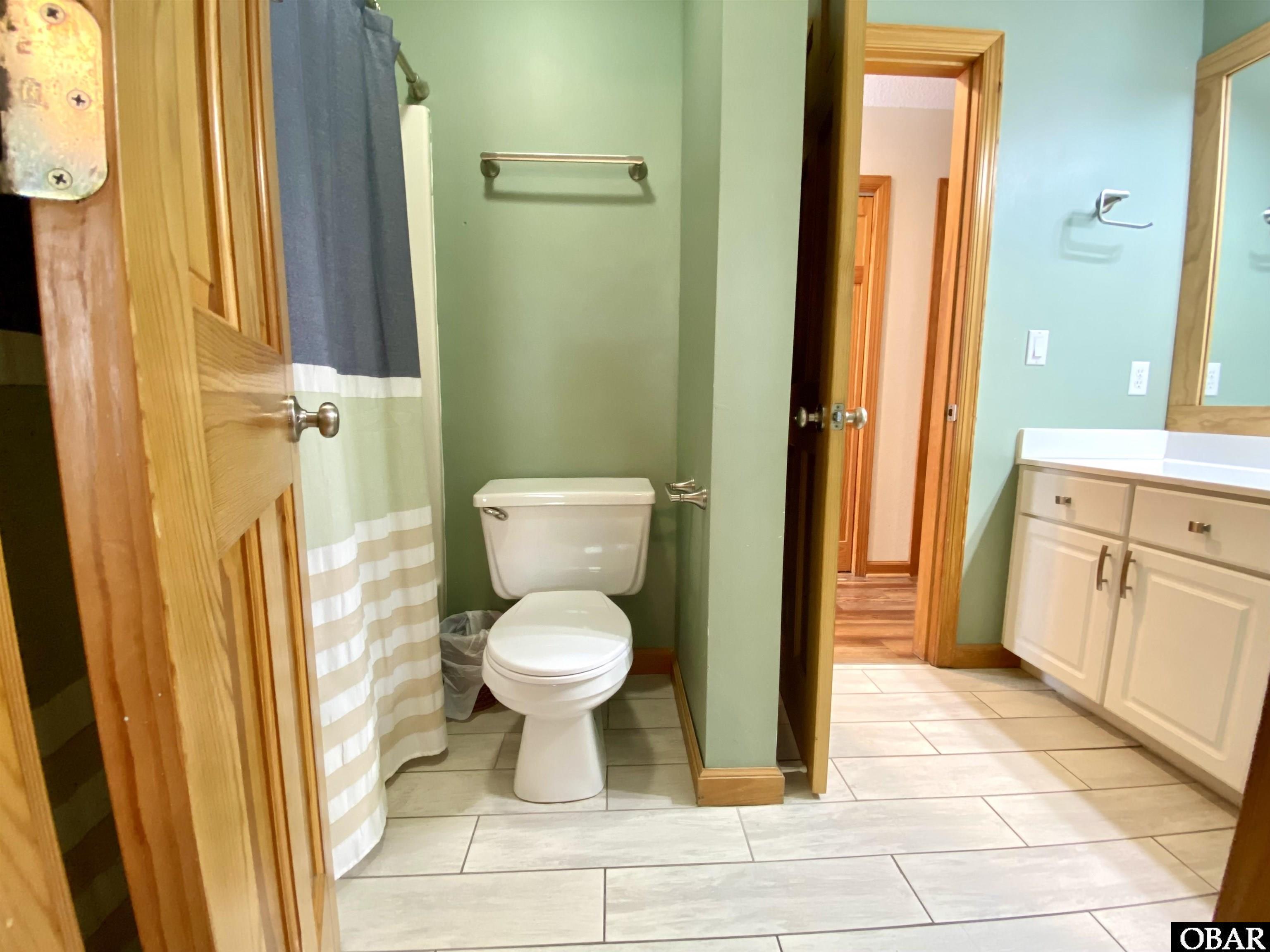 1270 Fourwinds Court, Corolla, NC 27927, 6 Bedrooms Bedrooms, ,4 BathroomsBathrooms,Residential,For sale,Fourwinds Court,127650