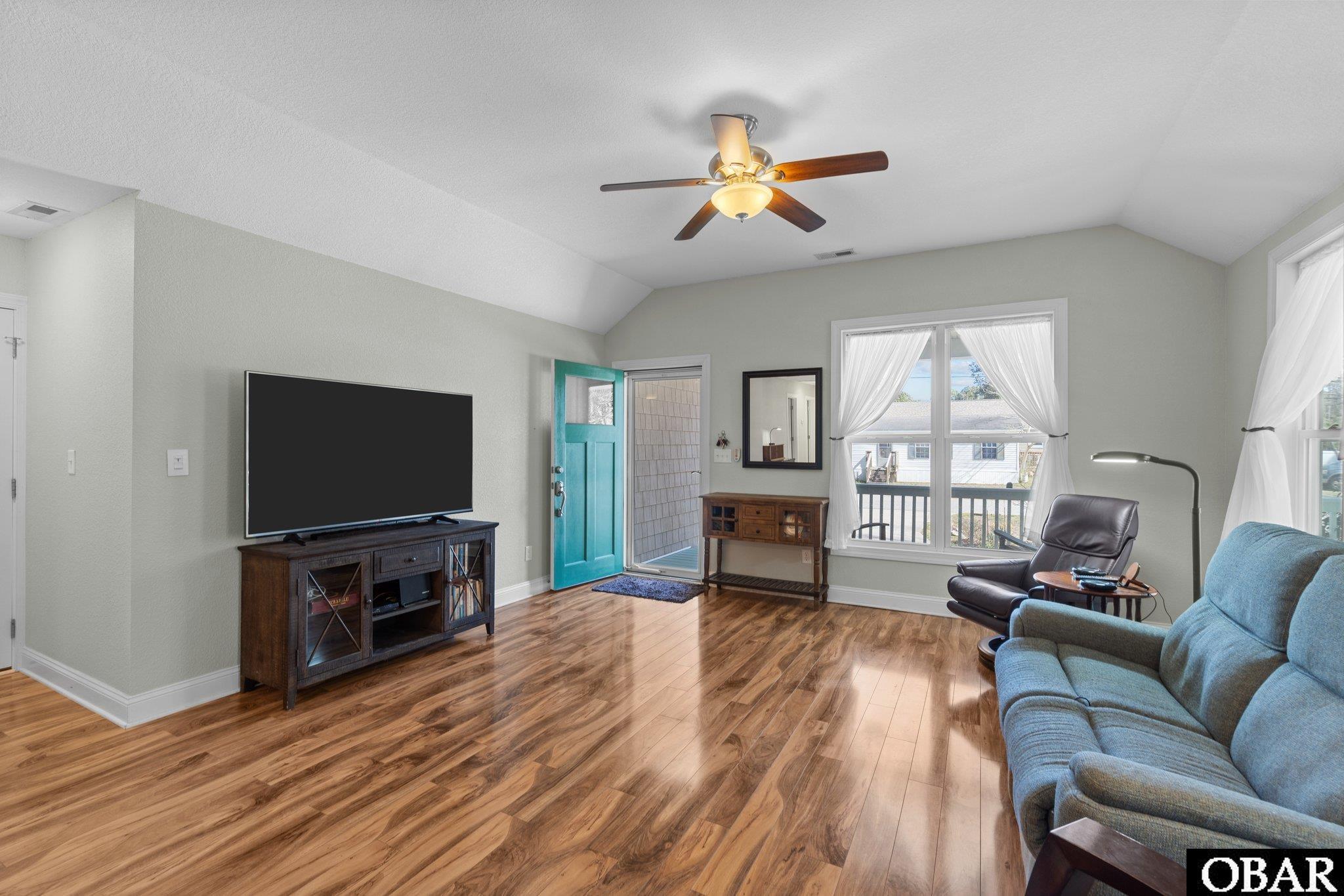 1412 Hill Street, Kill Devil Hills, NC 27948, 3 Bedrooms Bedrooms, ,2 BathroomsBathrooms,Residential,For sale,Hill Street,127651