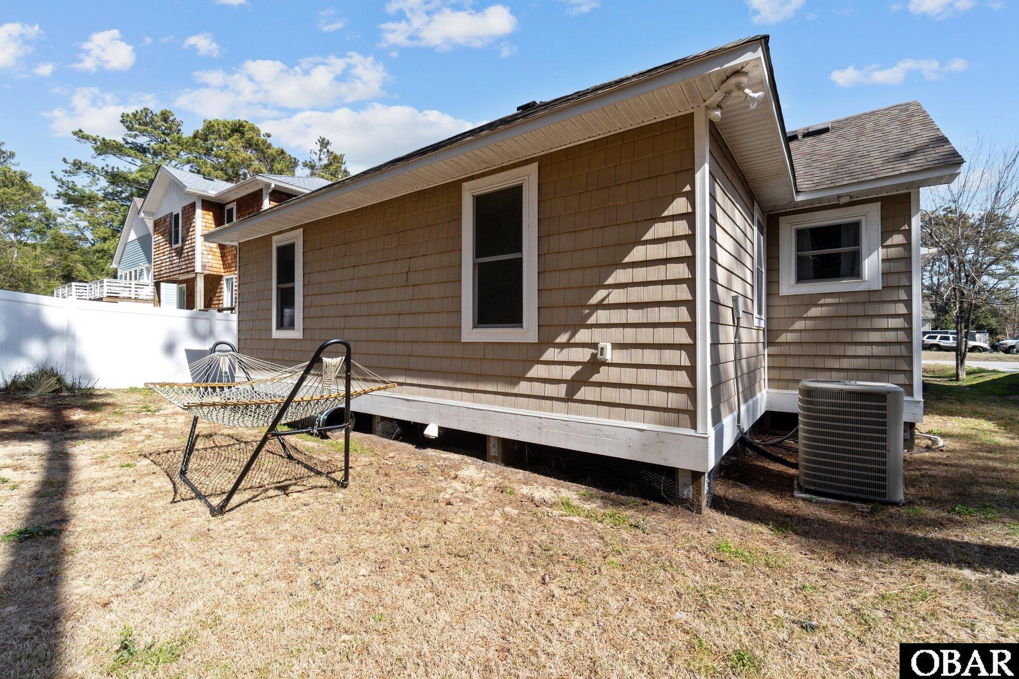 1412 Hill Street, Kill Devil Hills, NC 27948, 3 Bedrooms Bedrooms, ,2 BathroomsBathrooms,Residential,For sale,Hill Street,127651