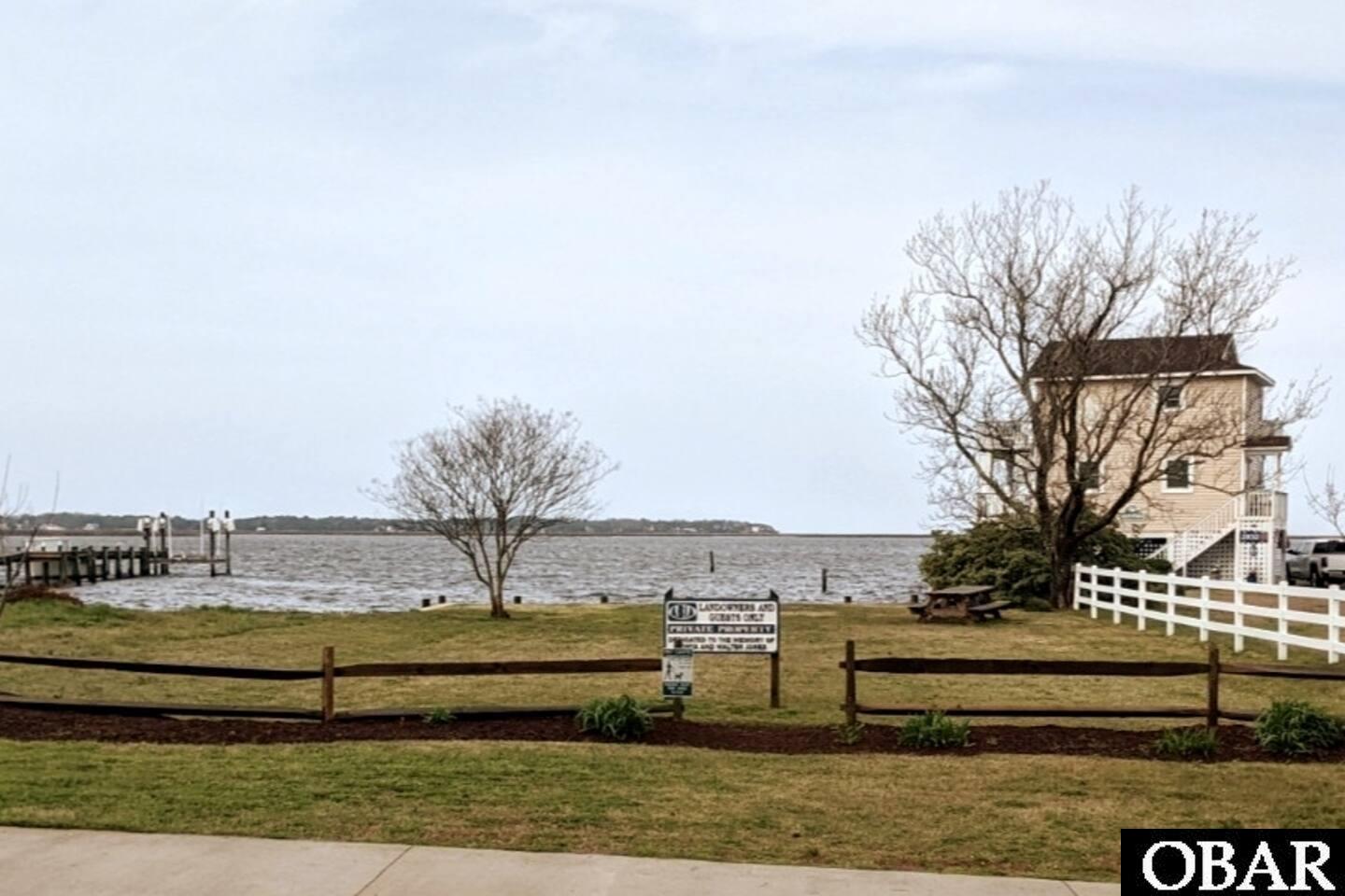 Sound Side Park is a quick walk!