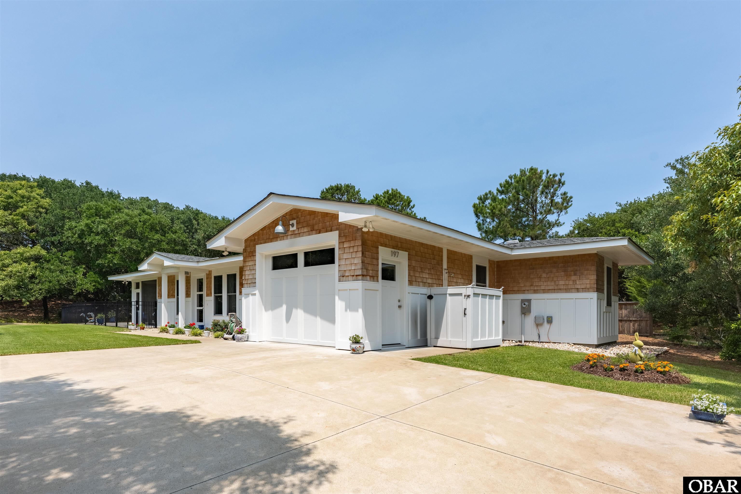 197 Wax Myrtle Trail <br> Southern Shores NC