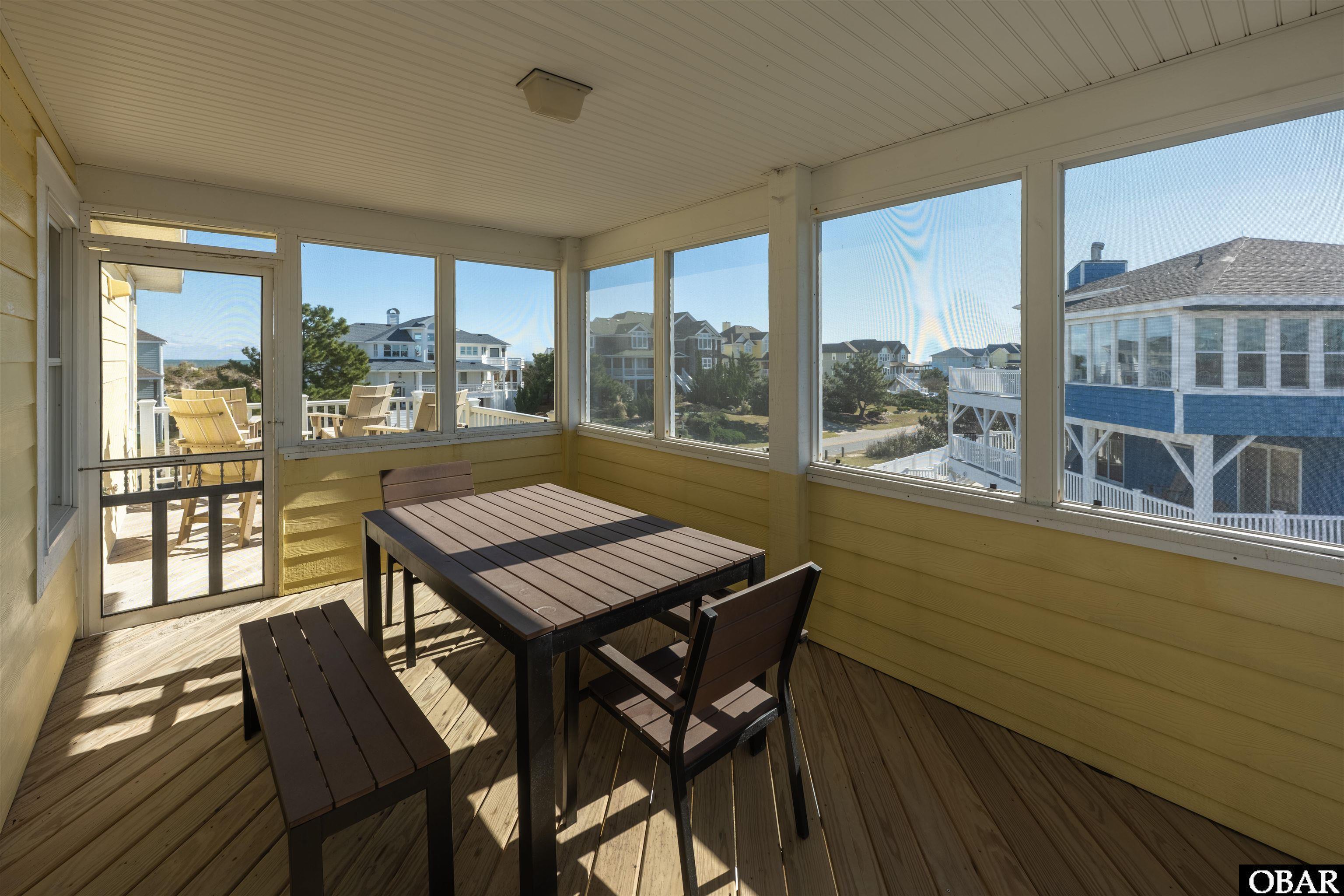 880 Lighthouse Drive 