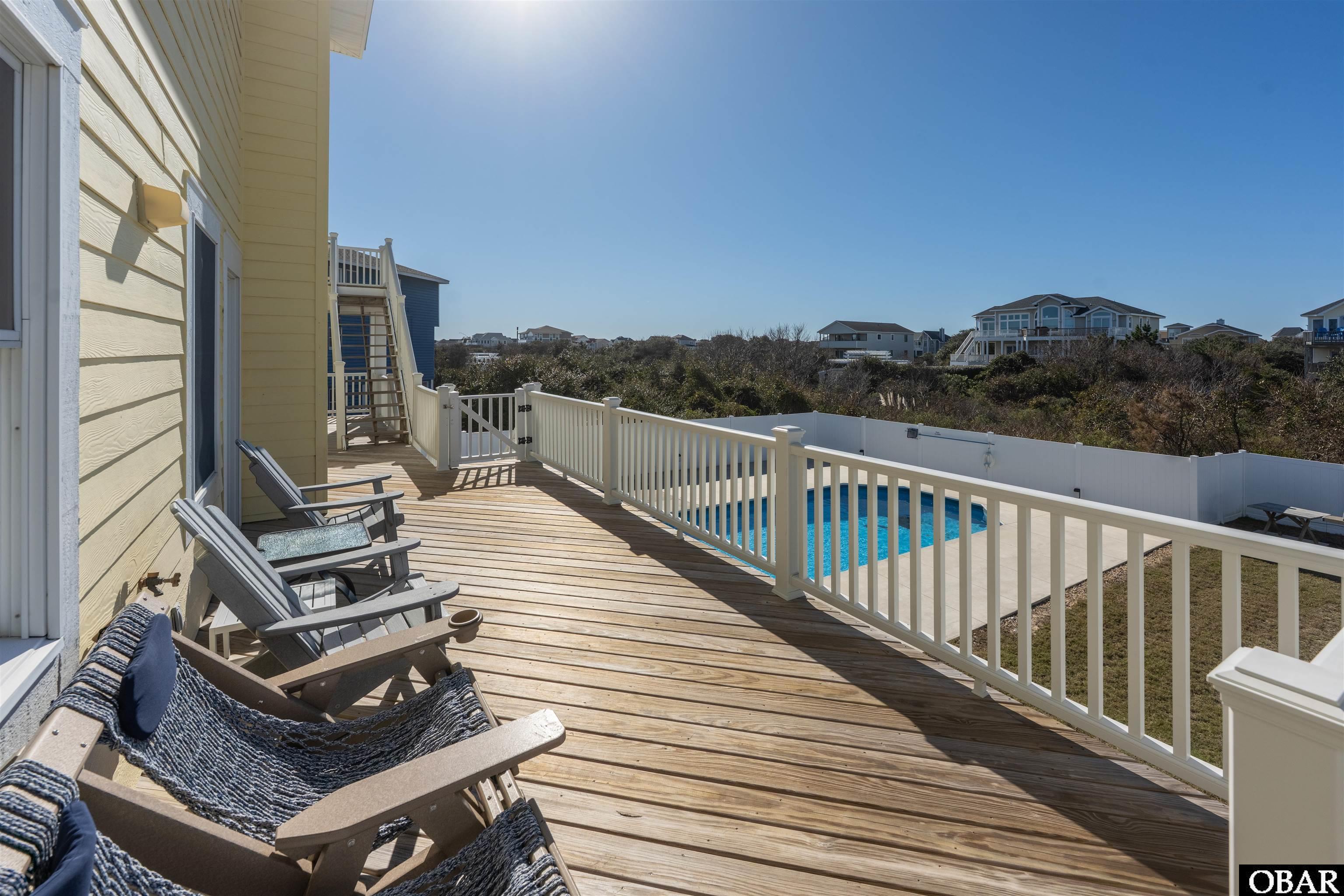 880 Lighthouse Drive 