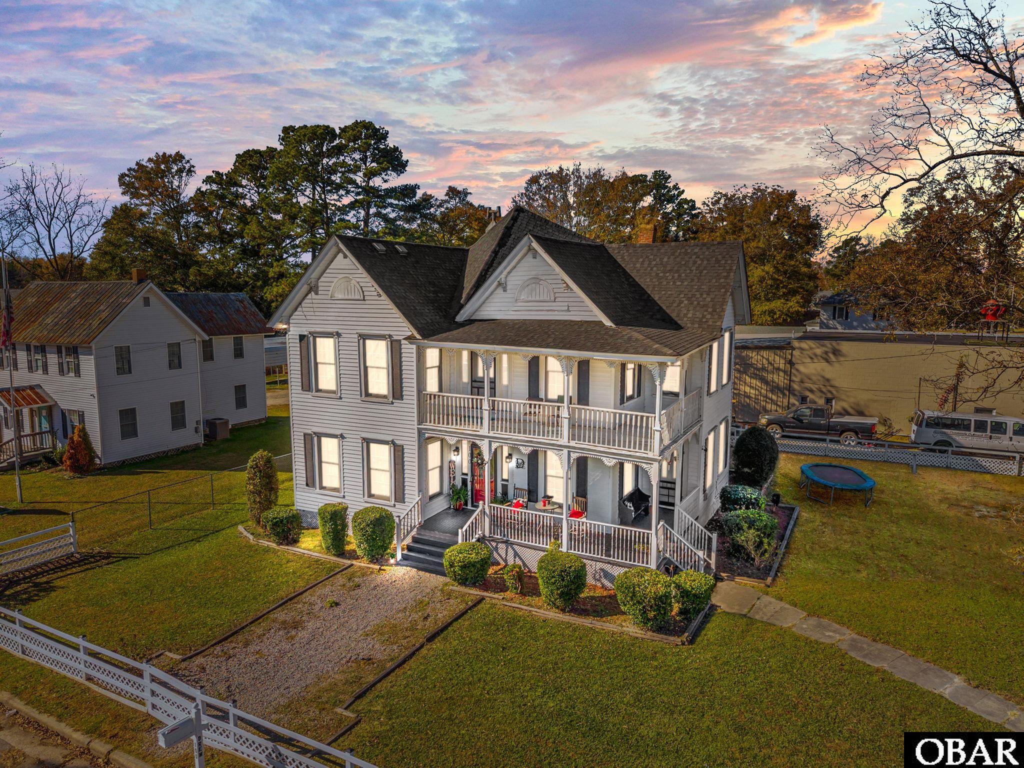 100 Sixth Street, Creswell Photo