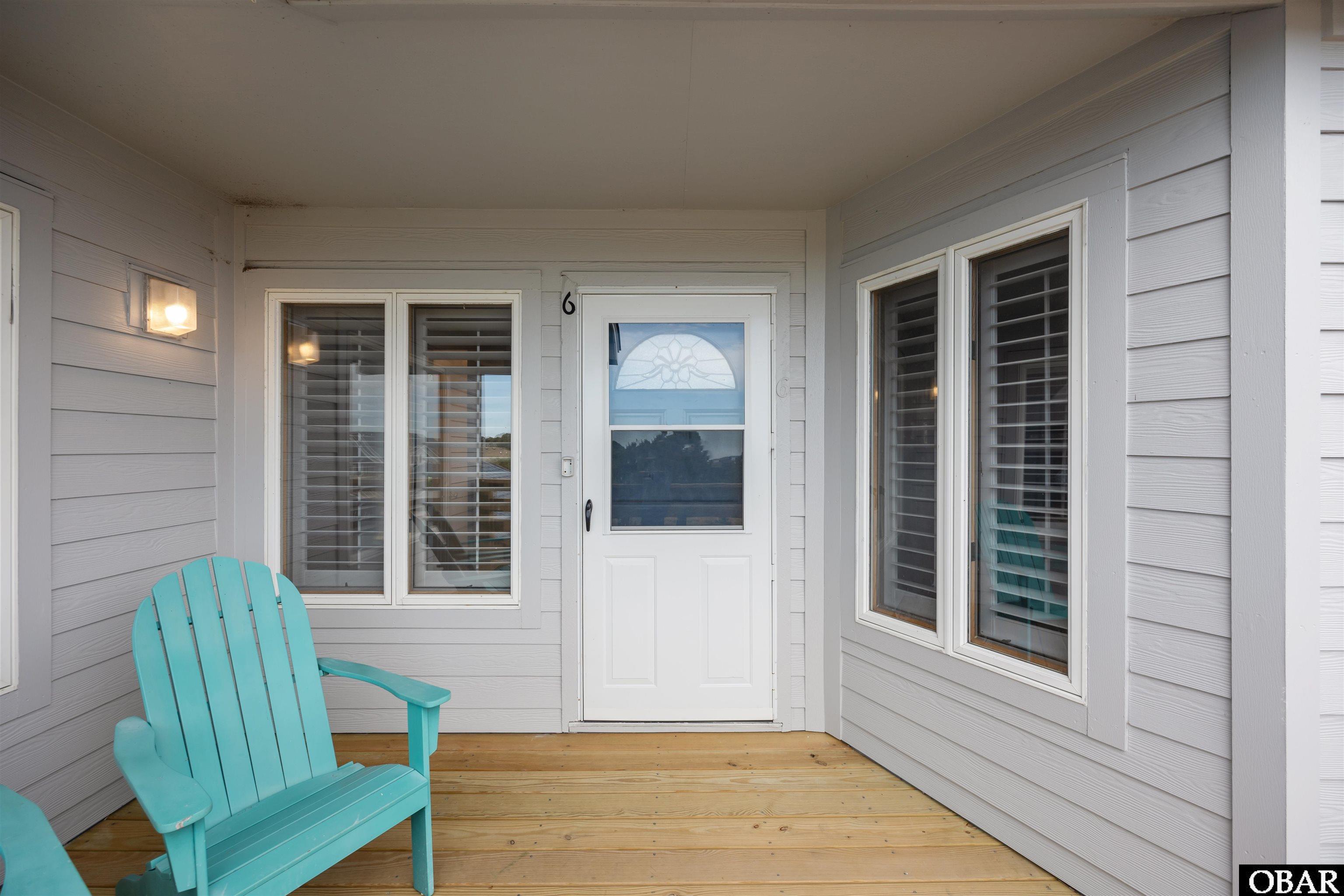 124 Jay Crest Road, Duck Photo