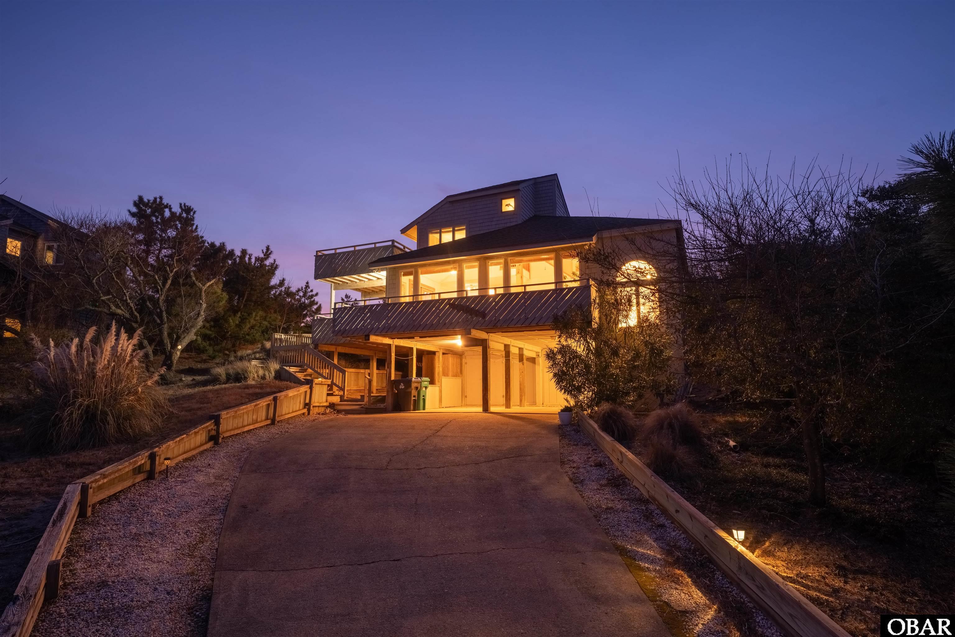 123 Spyglass Road, Duck Photo