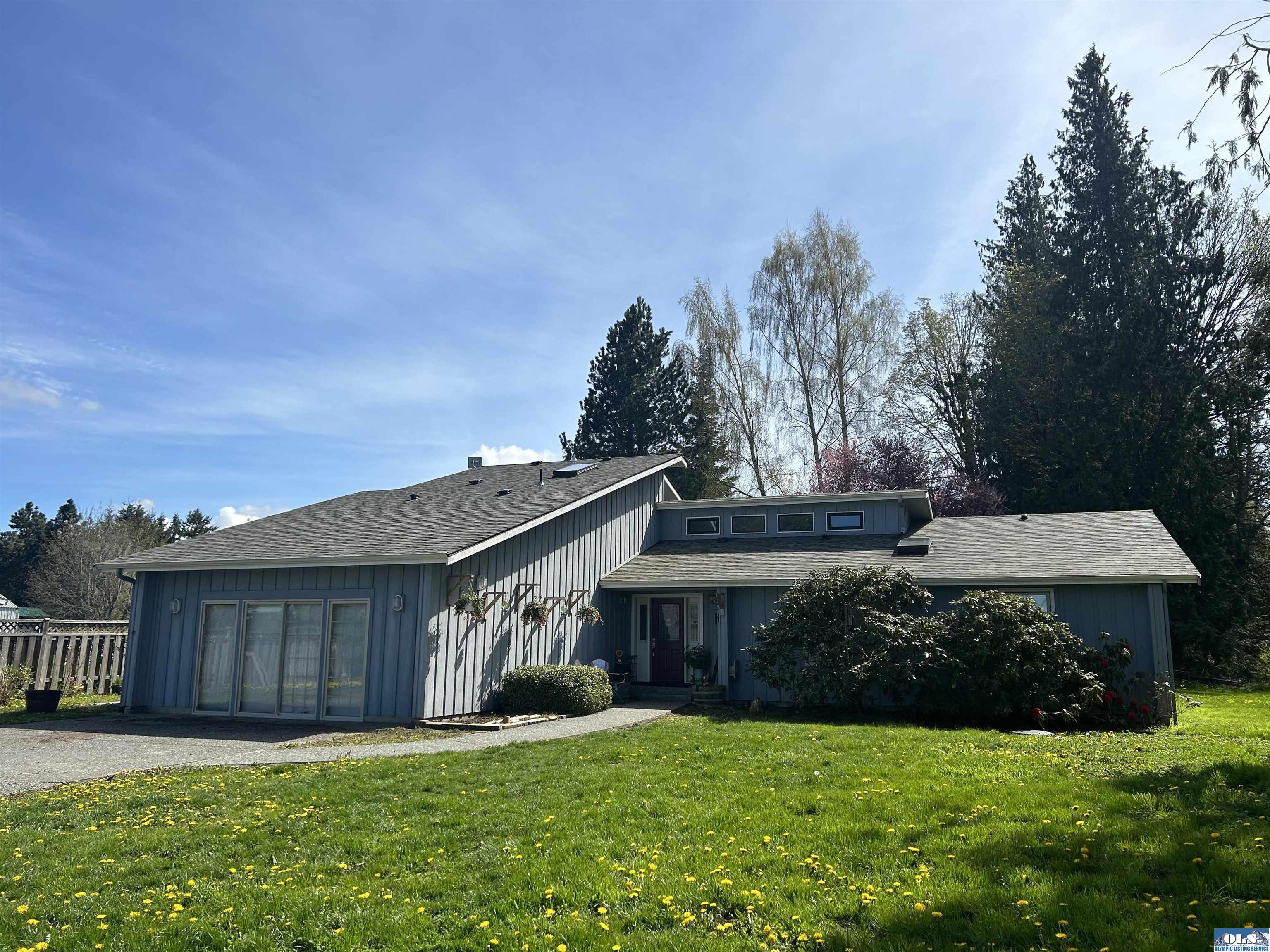 8294 Old Olympic Hwy, Sequim, WA 98382