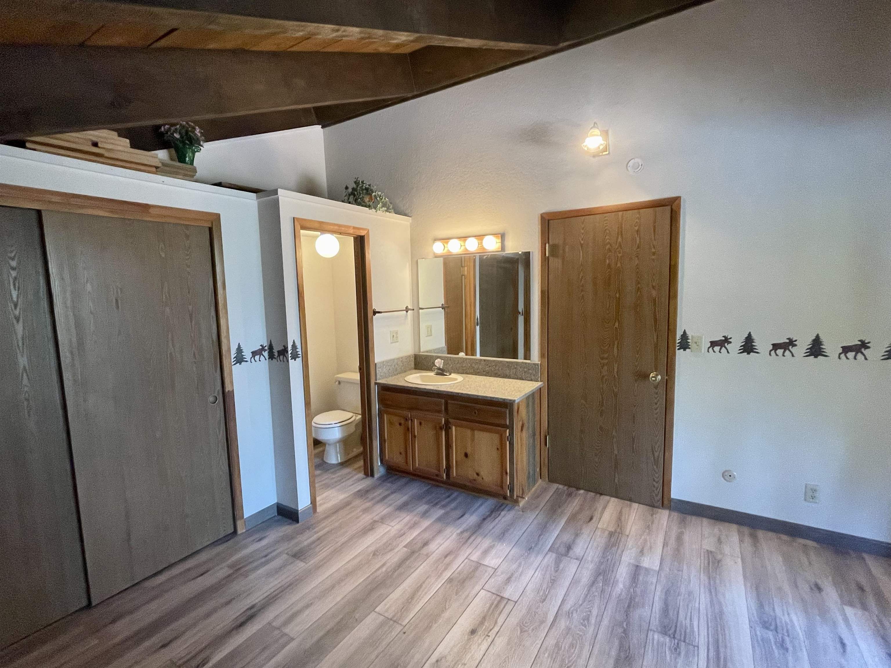 700 W Mountain Ridge Road Lake Almanor, California 96137 20230301