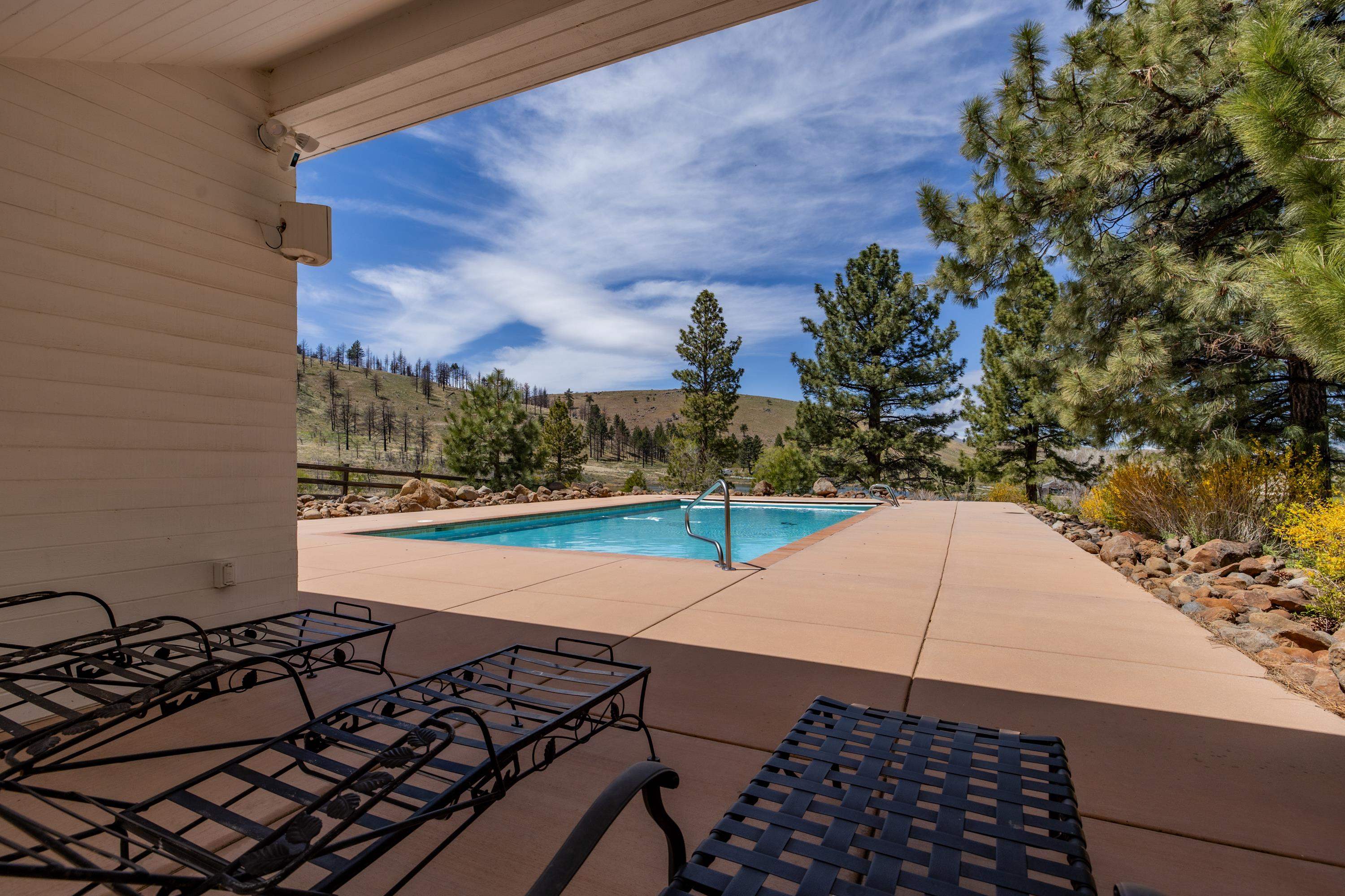 230 Green Gulch Road Chilcoot, California 96105 20230330 Plumas County Real Estate