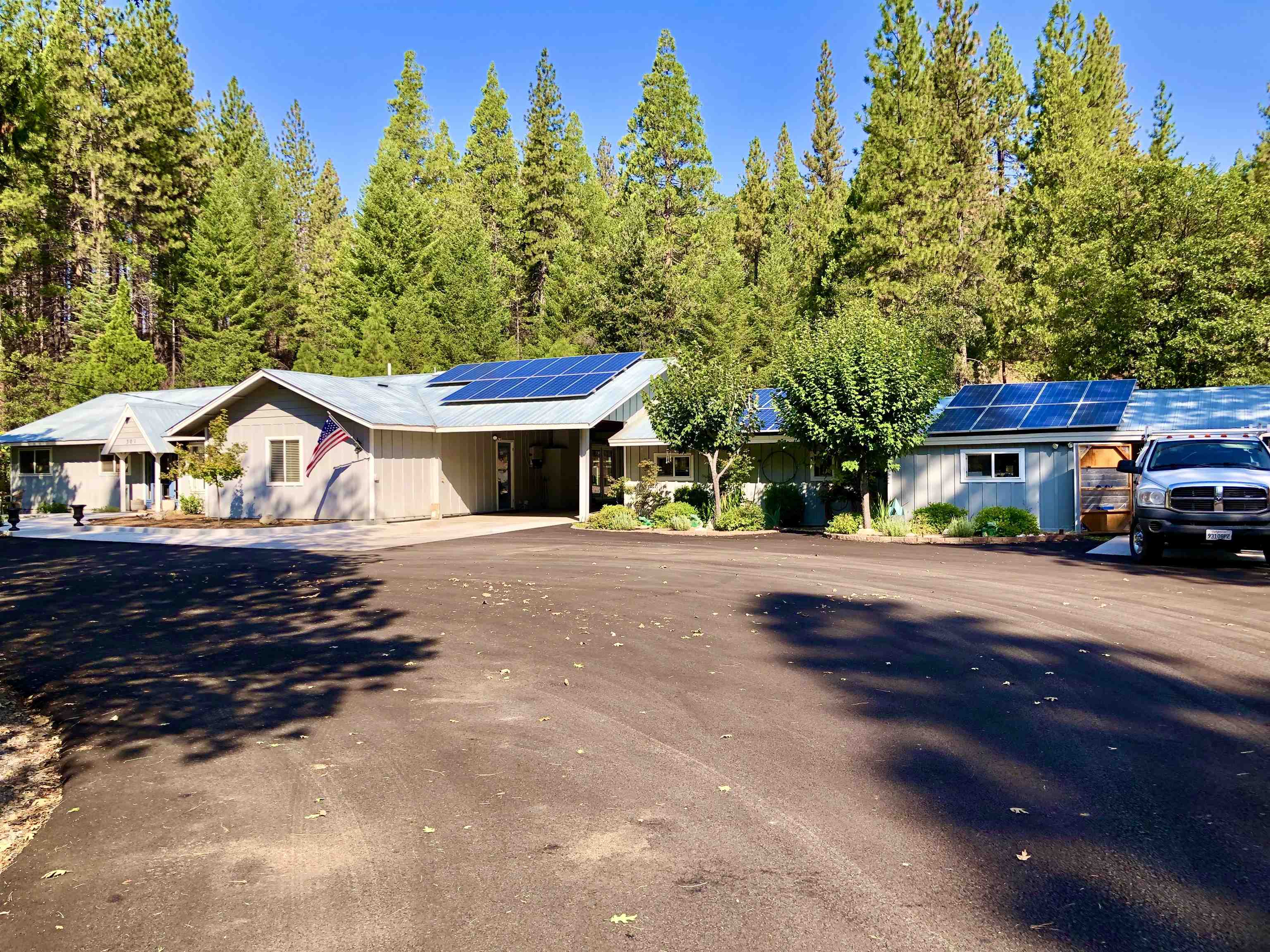 301 Country Road, Greenville, CA 95947