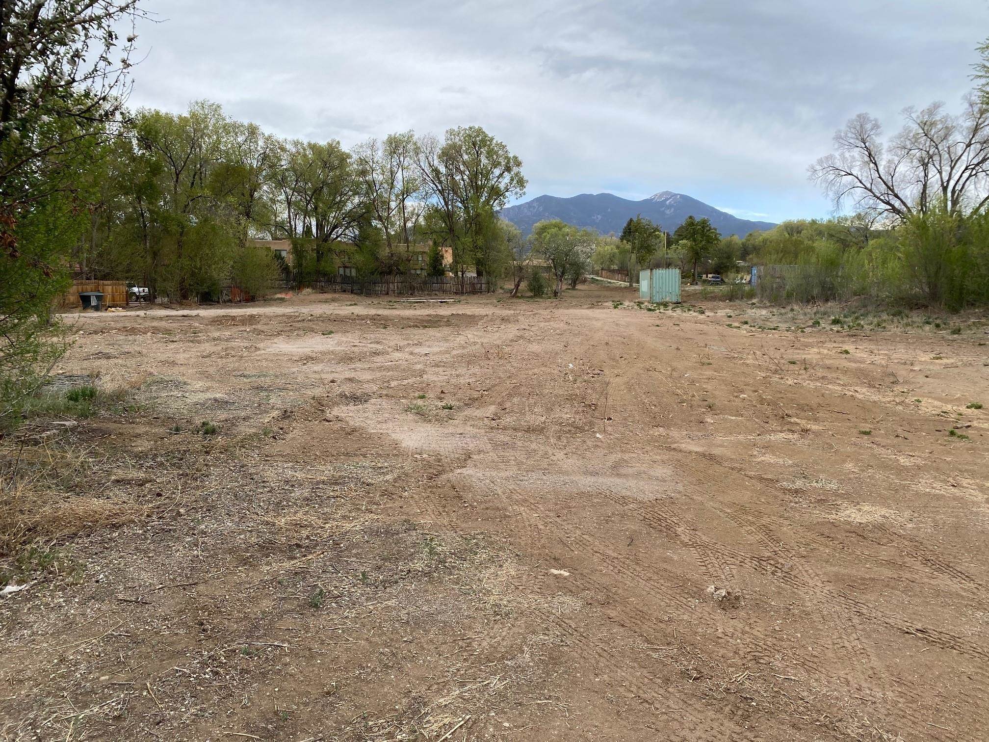TOWN OF TAOS (45A)