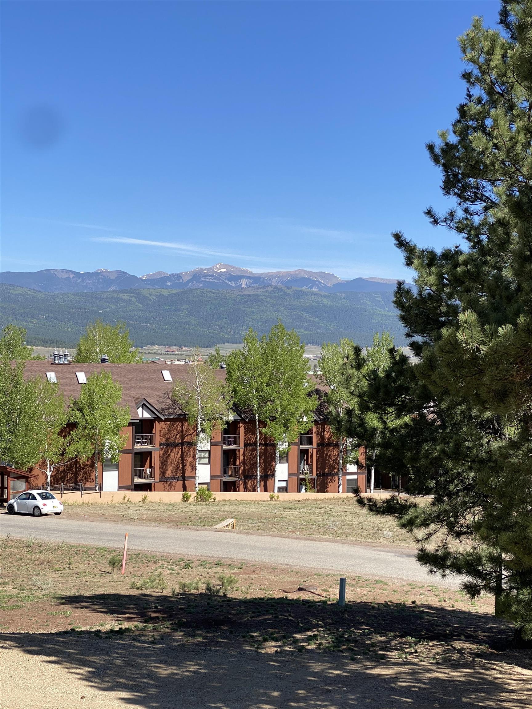 20 Squaw Valley, Angel Fire, NM 87710
