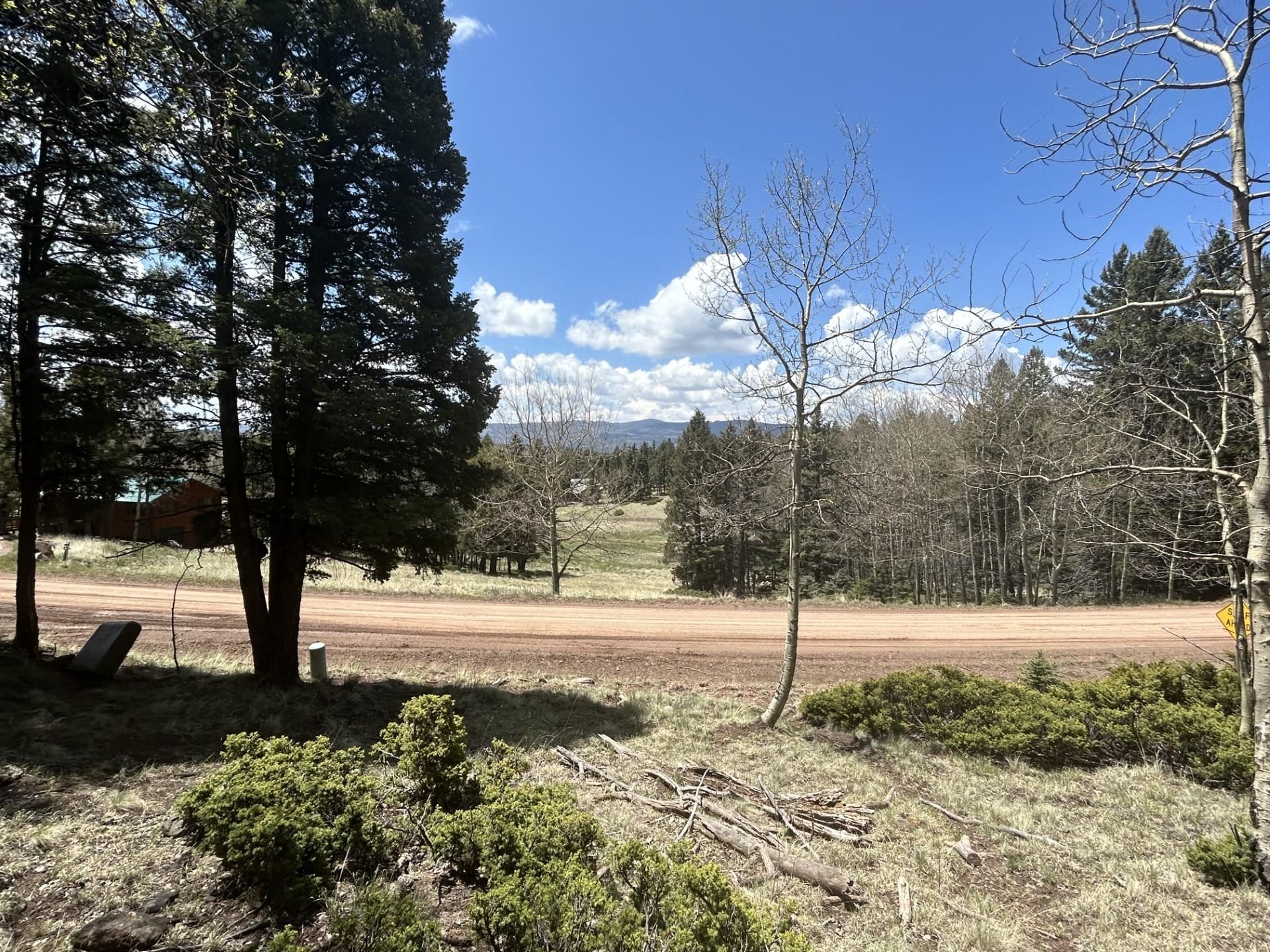 Beautiful property on 2.5 acres with potential mountain views. Three lots that can be combined together or sold separately. Located on a quiet Cul-De-Sac with low traffic. Lot has a gentle slope to make an easier building project. Located just minutes to ski access, fishing lake, PGA rated golf course and Country Club.
