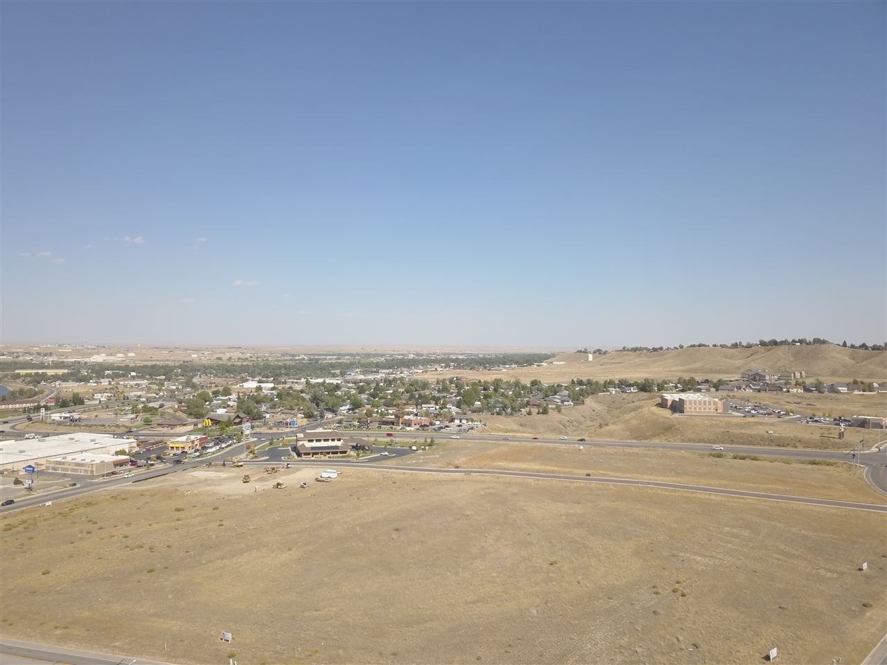 BrokerOne Real Estate is pleased to offer for sale, fully-developed commercial lots adjacent to a Walmart Supercenter in the Mountain Plaza shopping district located in western Casper, WY 82604. Mountain Plaza, a 50-acre retail and mixed use development,  features ±25 acres available.  Existing pads range in size from 25,635 sf to 140,491 sf and parcels can be combined up to 11 acres.