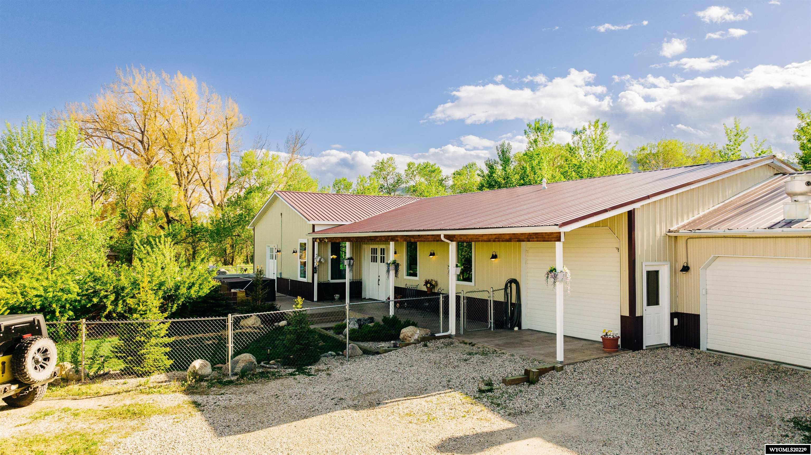 4 Gun Powder Drive, Buffalo, WY 82834