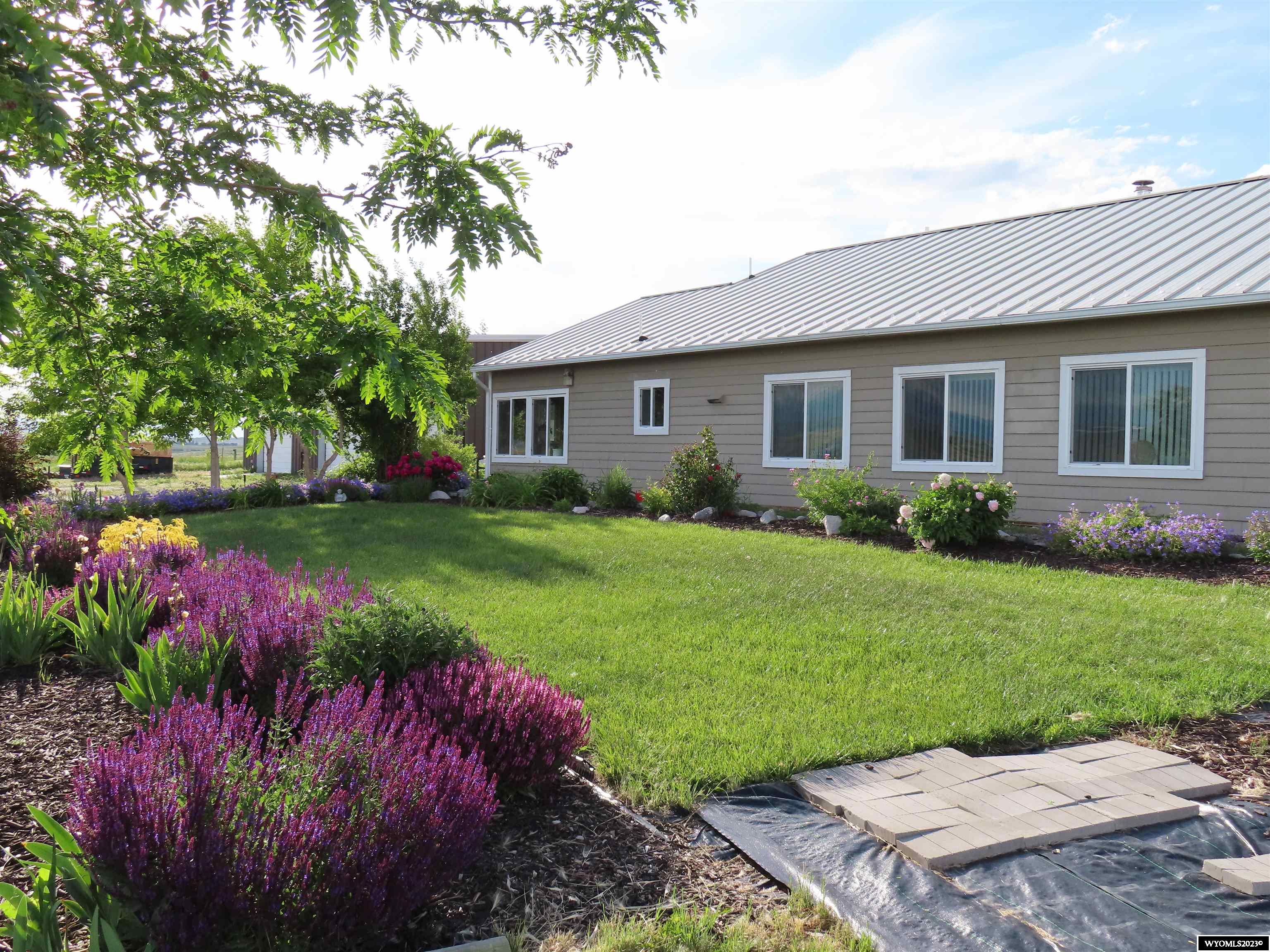 2580 Sand Butte Rd, Pavillion, WY 82516