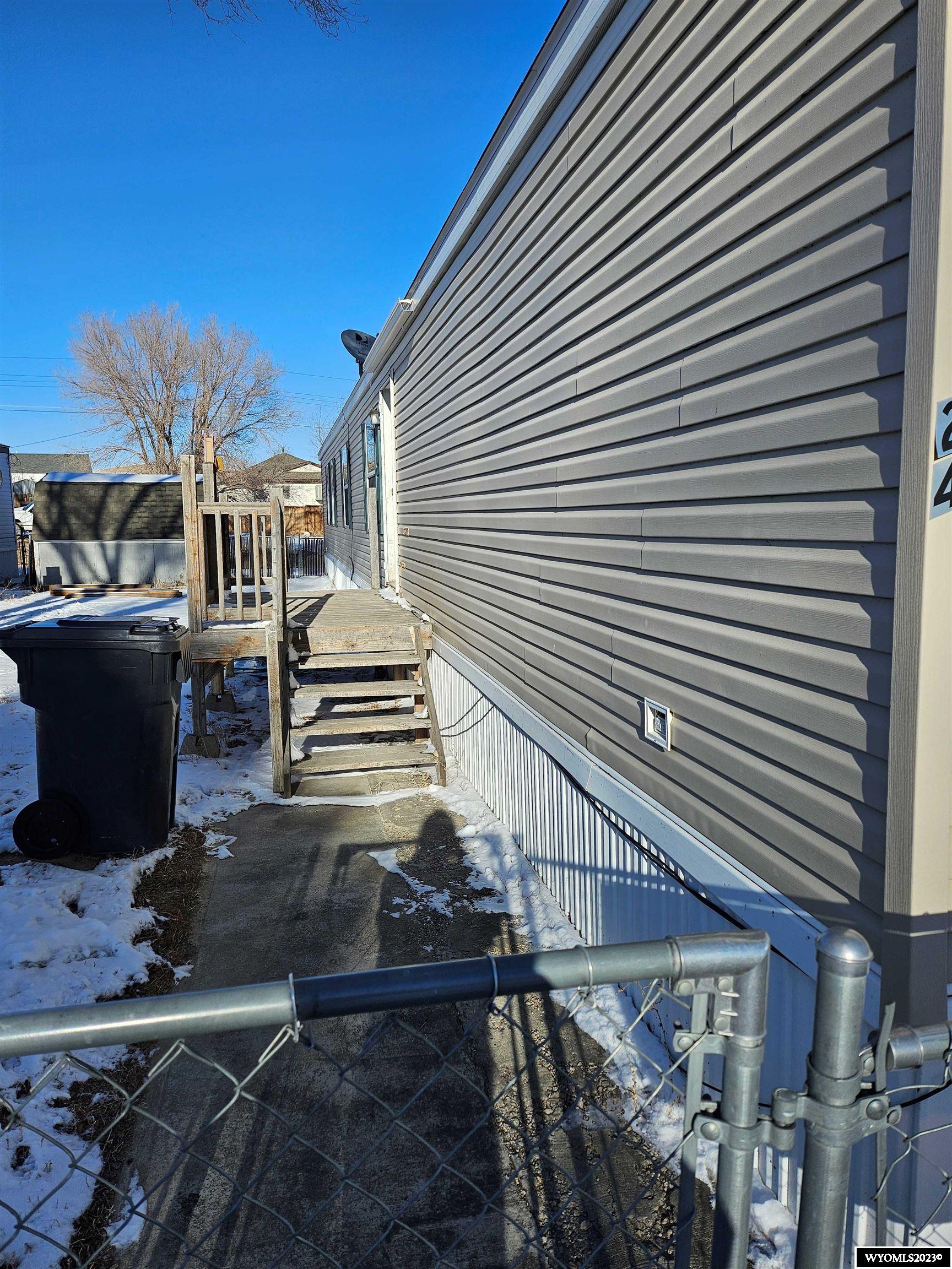 Residential Single Family for sale in Green River, Wyoming, 20236140