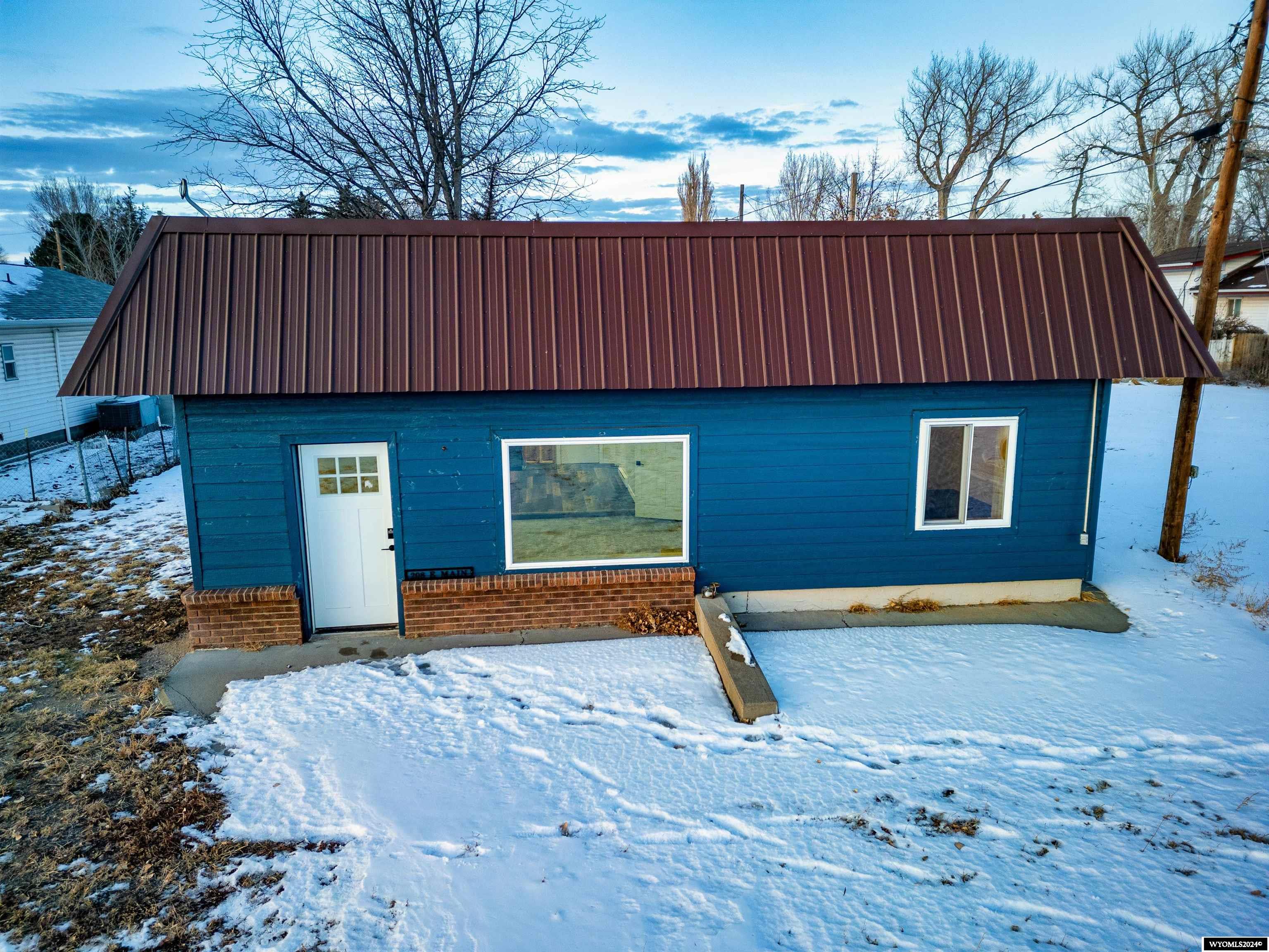 208 US Hwy 26-85, Lingle, WY 82223